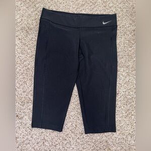 Nike Legend Dri-FIT Cotton-Blend Capri Leggings for women - Petite Small